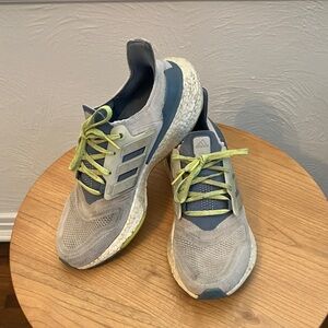 Grey / Blue Adidas UltraBoost